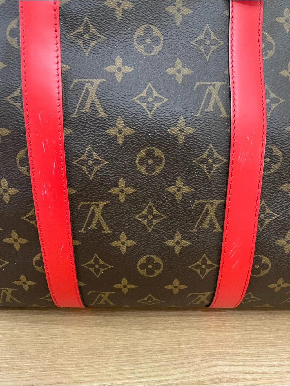 LOUIS VUITTON Keepall Bandoulière 50 Coquelicot Red Monogram Canvas Travel Bag